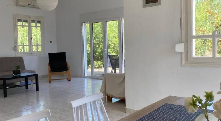 Charming vacation home with yard & terrace | Pet-friendly — photo 2