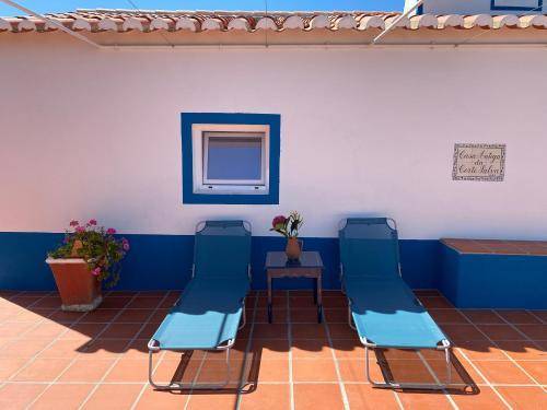 House with terrace, BBQ & yard in Grandola