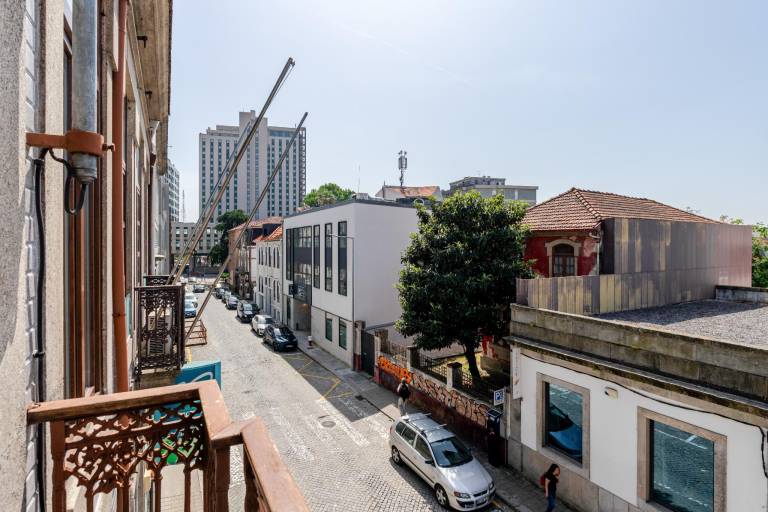House | Near São Bento Railway Station | Perfect for remote work — photo 5