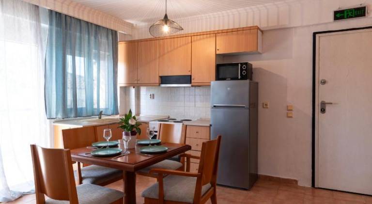 Apartment with 1 room for 6 persons — photo 3