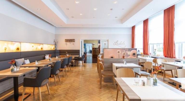 Akzent Hotel Bavaria Oldenburg — photo 3