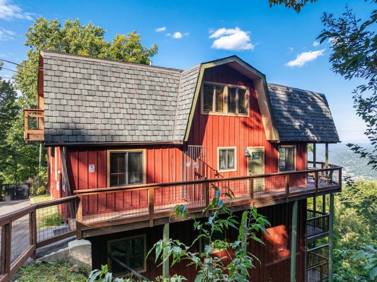 Villa with private pool in Gatlinburg, TN