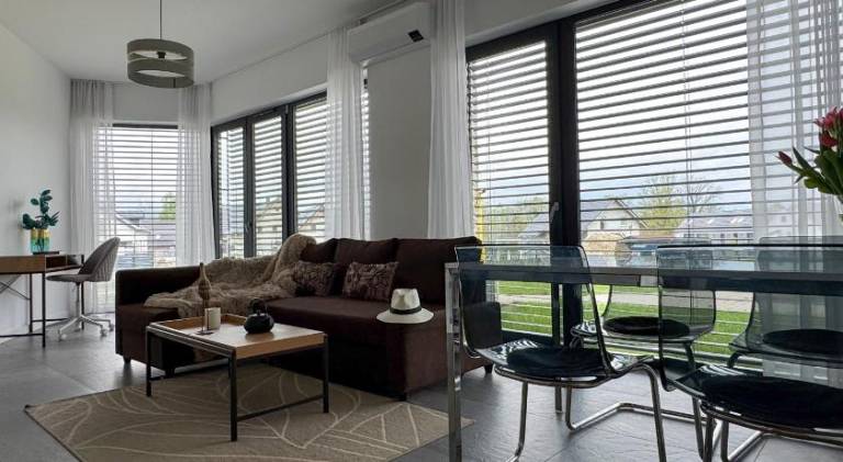Holiday apartment with garden, patio & pool — photo 4