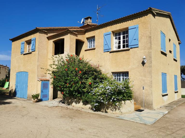 Casa Isola Rossa