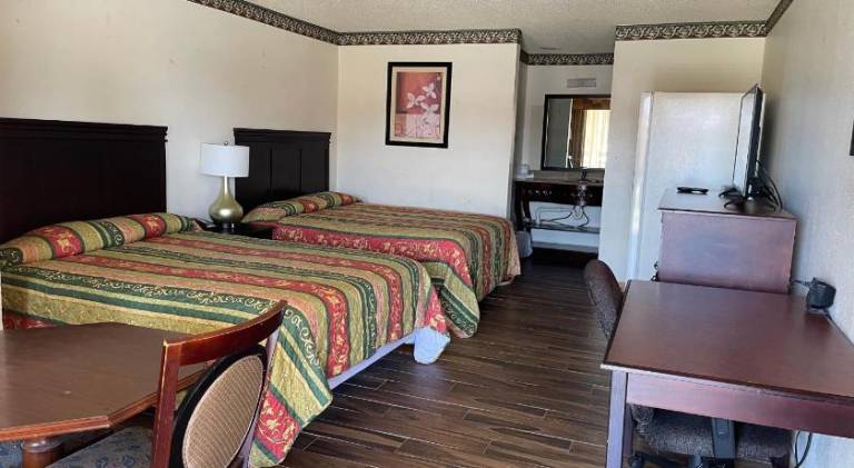 Granbury Inn and Suites in Granbury, TX