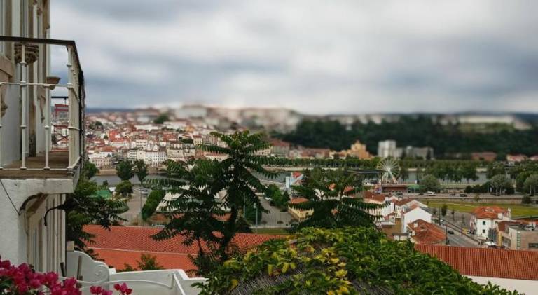 Holiday apartment | Near Monastery of Santa Clara-a-Nova | Pets are welcome — photo 3