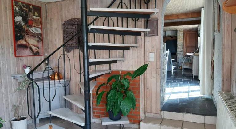 Vacation home with pool | Pet-friendly — photo 5