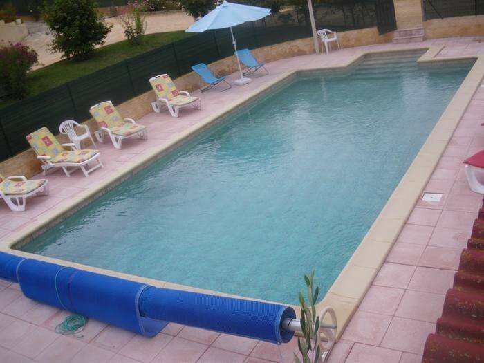 House with private pool, yard & grill | Lake view — photo 2