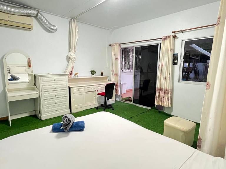 Wst 3 km, jomtien golden POOL villa, 4BR — photo 4
