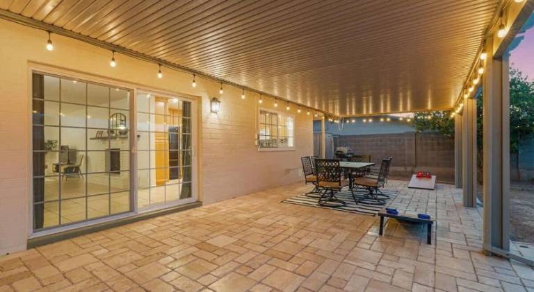 Charming vacation home with pool | Pets are welcome — photo 5