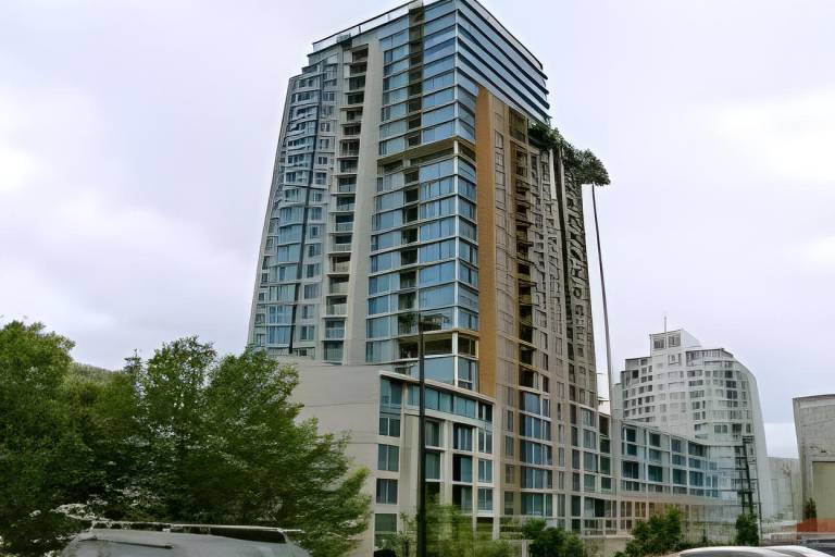 Hermitage Vancouver in North Vancouver, BC