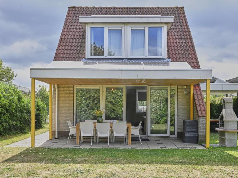 Gemütliches Ferienhaus in Stevensweert am Wasser
