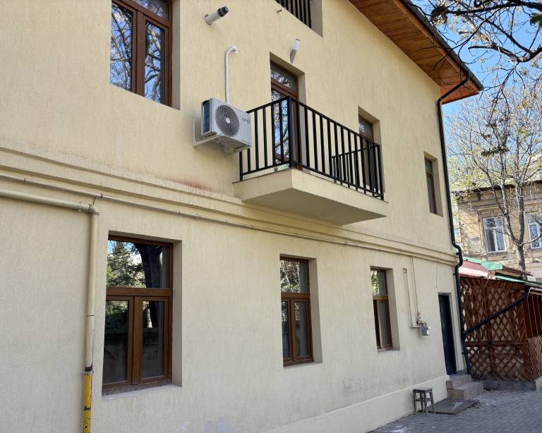 Apartment  Sector 1
