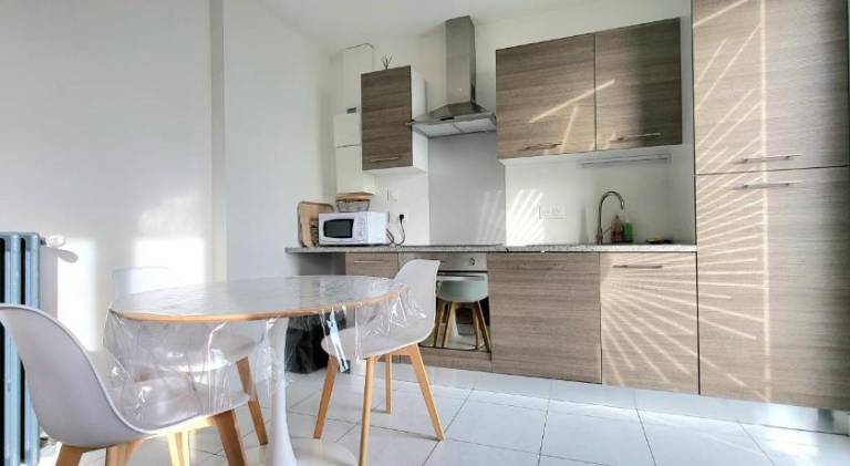 Residence "Winston" proche cure — photo 3