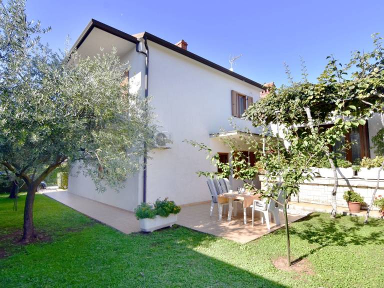 Apartment with garden, grill & terrace | Nature view | Next to the beach | Pet-friendly — photo 3