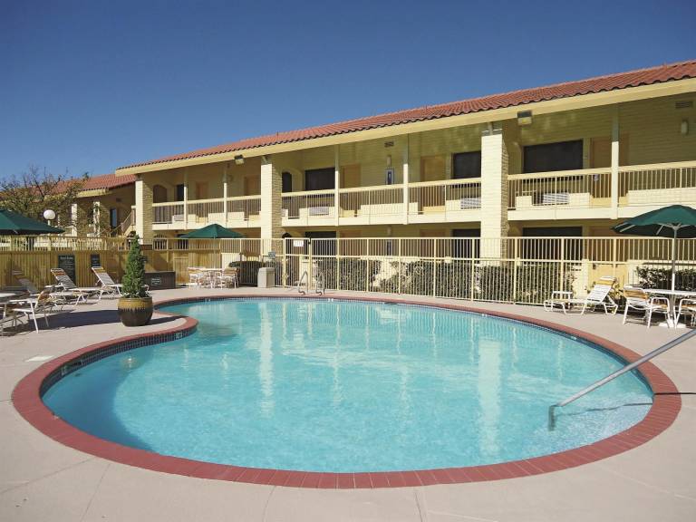 La Quinta Inn by Wyndham Albuquerque Northeast — photo 3
