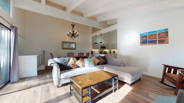 Children-friendly condo with heated pool, hot tub & patio | Pets are welcome in Mammoth Lakes, CA