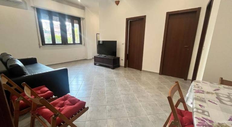 Rental apartment with 2 rooms for 7 persons — photo 2