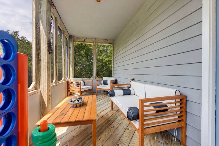 Family-oriented lovely house with BBQ & fast internet | Sea view | Close to the beach | Pets allowed — photo 4