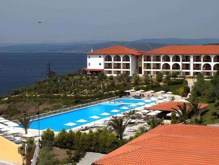 Akrathos Beach Hotel in Aristotelis