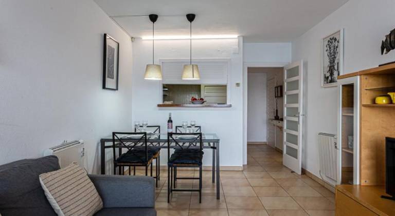 Rental apartment with pool | Beach nearby | Pet-friendly — photo 4