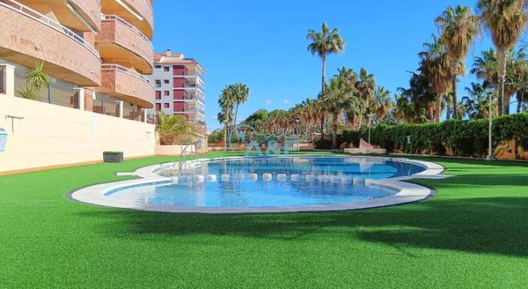 Rental apartment with pool in Oropesa del Mar