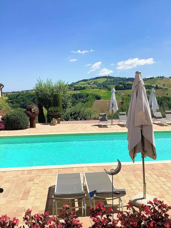 House  Santa Vittoria in Matenano