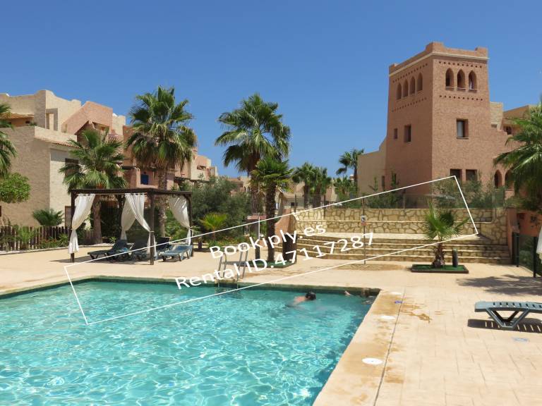 'Kasbah del Puerto Rey Precioso Bajó' with Pool, Wi-Fi & Garden in Playas