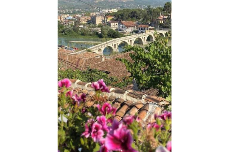 Villa  Distretto di Berat