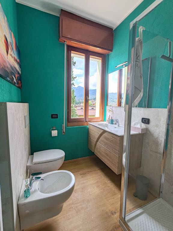 BELVEDERE Lake View Apartment with Terrace – Parking Included — photo 4