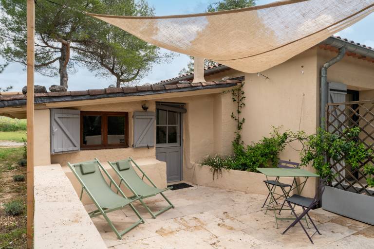 Studio with Pool in the Luberon – Maison Marvic — photo 5