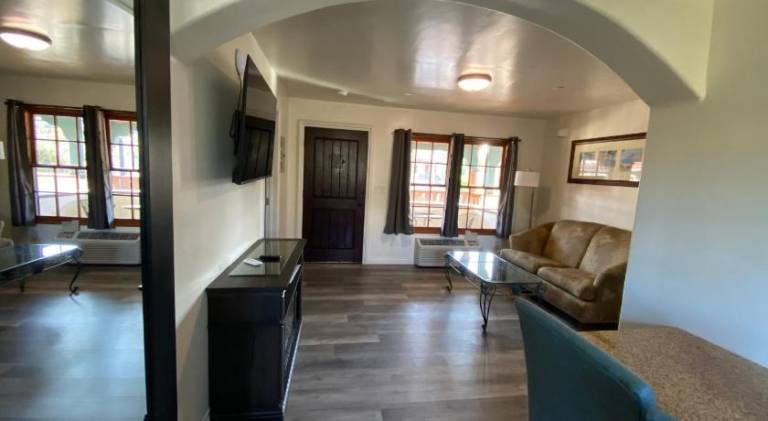 Beautiful serviced apartment with terrace, jacuzzi & pool | Next to the beach | Pet-friendly — photo 5