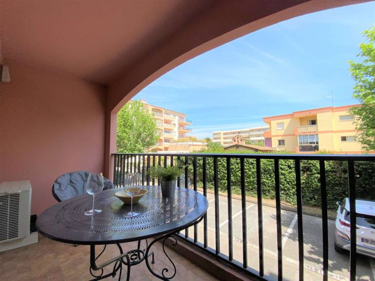 Apartment with pool | Close to the beach | Pets are welcome in Sainte-Maxime