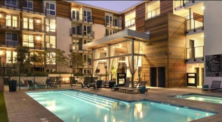 Ruby Tide - Two Floor Airy 2BR Marina Side Exclusive Amenities — photo 2
