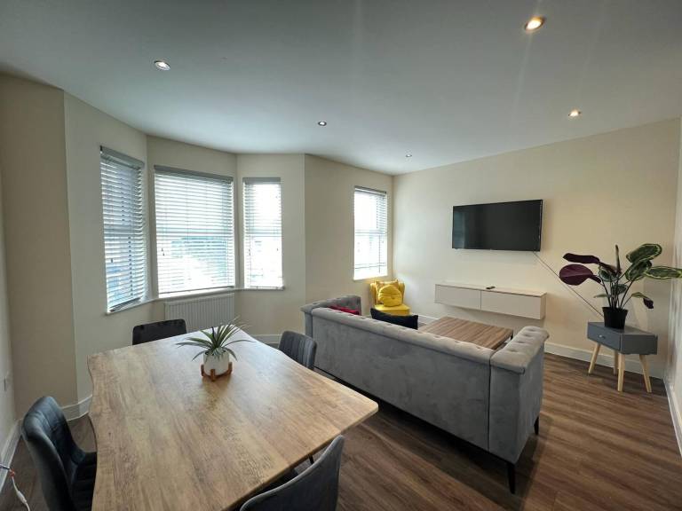 Lebhaftes und gemütliches Londoner Apartment