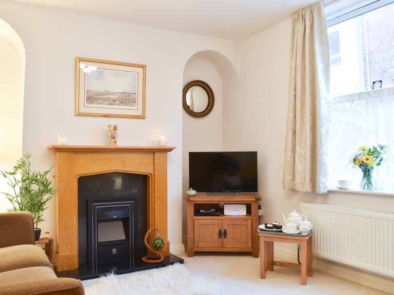 Cottage with garden | River view — photo 3