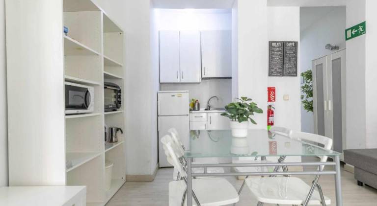 Apartment | Near Puerta del Sol | Suitable for remote work — photo 3
