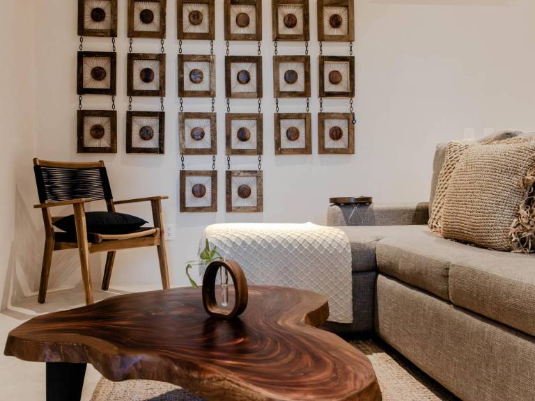 Family-friendly beautiful rental apartment with patio & pool | Pets allowed — photo 2