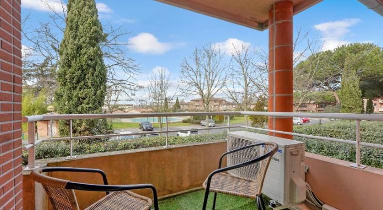 Rental apartment with private pool — photo 3