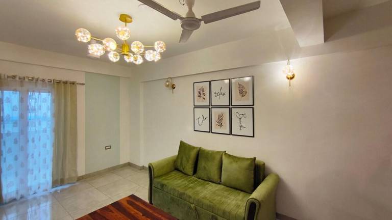 Apartment with yard & pool | Good for workation in Mussoorie