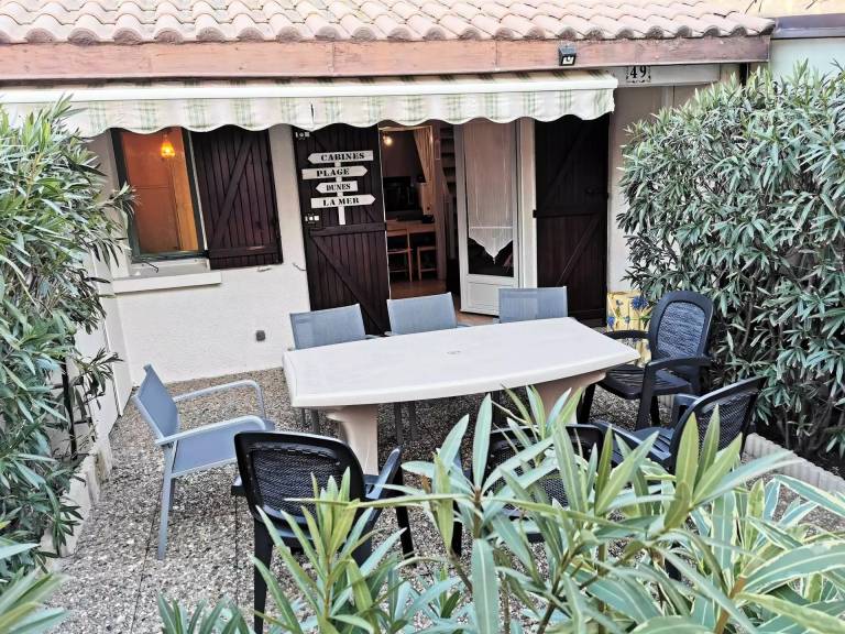 House with 2 rooms for 5 persons — photo 2