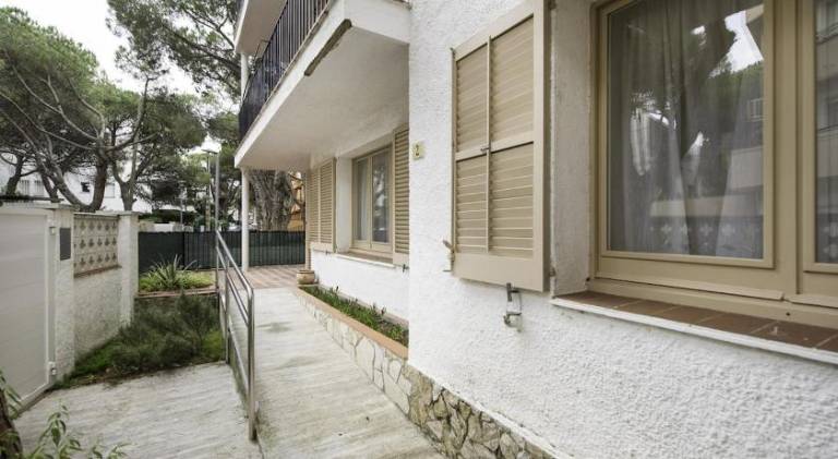 Rental apartment with terrace — photo 4