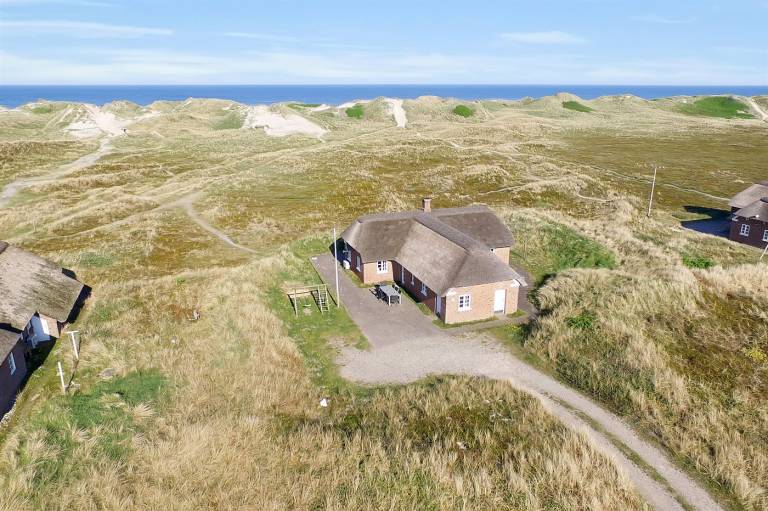 Ferienhaus mit Hund inHouvig Strand  f&uuml;r max. 10 Personen