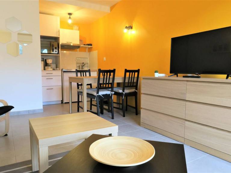 Holiday apartment with 1 room for 4 persons — photo 2