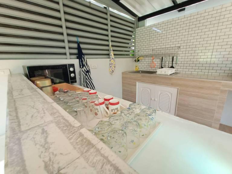 House with patio, grill & private pool | Suitable for remote work — photo 4