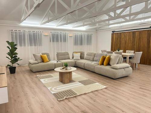 300 m&sup2; Ferienhaus