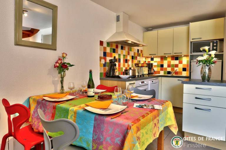 Gite with terrace, yard & barbecue in Quimper