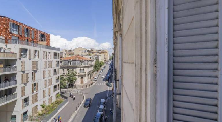 Apartment | Close to Marseille Cathedral — photo 5