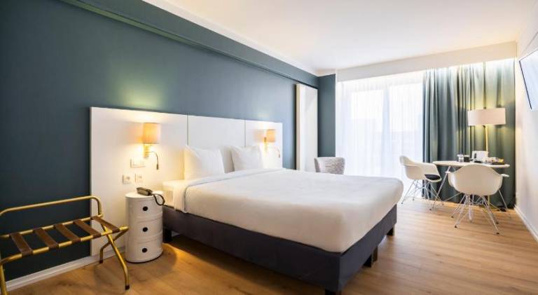 Ibis Styles Brussels Louise — photo 2