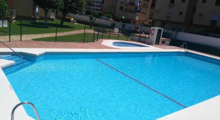 Rental apartment with private pool & garden — photo 4